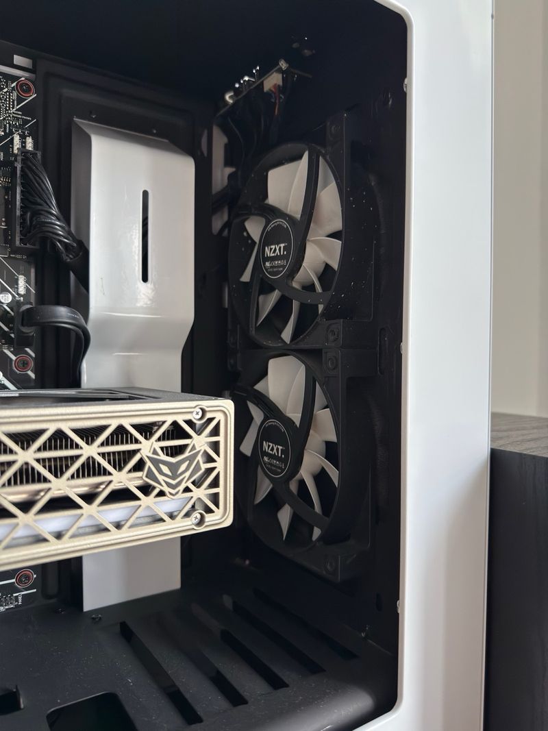 PC Gaming i5 12400f 32Gb 1Tb M.2 RX 9060 XT 16Gb afbeelding 2
