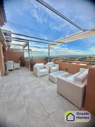 Dúplex en venta en Elviria en Marbella