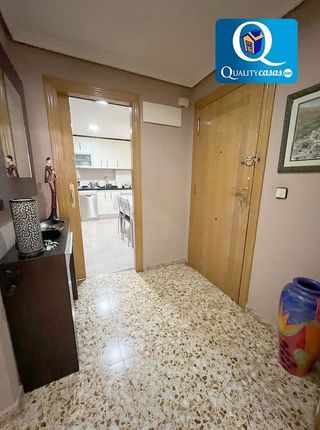 Piso en venta en Campoamor en Alicante