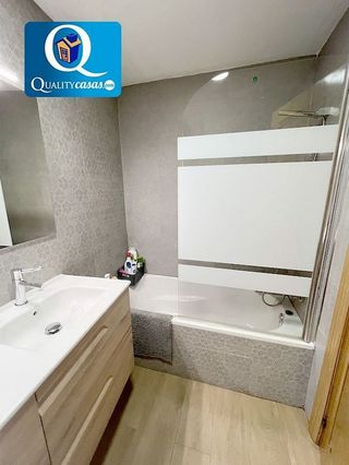 Piso en venta en Campoamor en Alicante