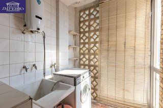 Piso en venta en Polígono Cartuja – La Paz en Granada