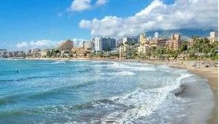 Piso en venta en Arroyo de la Miel en Benalmádena