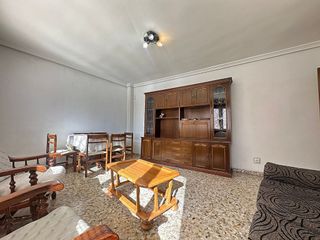 Piso en venta en Avda. Valladolid - Barriada Yagüe en Soria