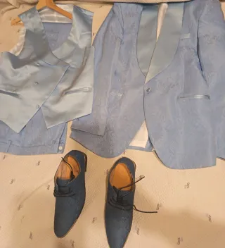 Vestido azul número zapatos 37..bien cuidado