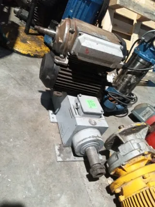 Motor eléctrico industrial