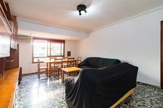 Piso en venta en La Petxina en Valencia