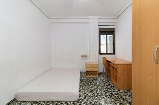 Piso en venta en La Petxina en Valencia