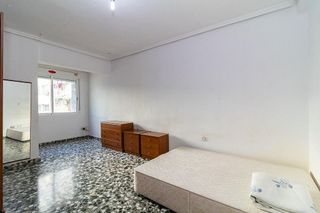 Piso en venta en La Petxina en Valencia
