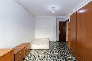 Piso en venta en La Petxina en Valencia