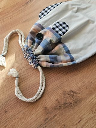 Neceser pez hecho a mano