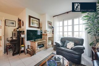 Casa pareada en venta en Montjuïc en Girona