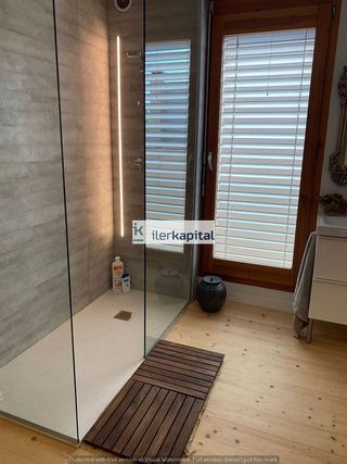 Chalet en venta en Joc de la Bola - Camps d'Esports - Ciutat Jardí - Montcada en Lleida