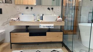 Chalet en venta en Joc de la Bola - Camps d'Esports - Ciutat Jardí - Montcada en Lleida