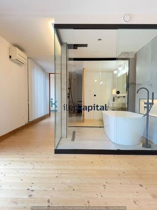 Chalet en venta en Joc de la Bola - Camps d'Esports - Ciutat Jardí - Montcada en Lleida