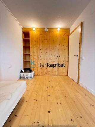 Chalet en venta en Joc de la Bola - Camps d'Esports - Ciutat Jardí - Montcada en Lleida