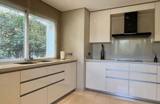 Casa adosada en alquiler en Lomas de Marbella Club - Puente Romano en Marbella