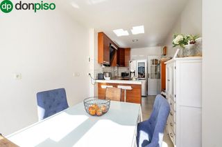 Casa adosada en venta en Crta. De la Sierra en Granada
