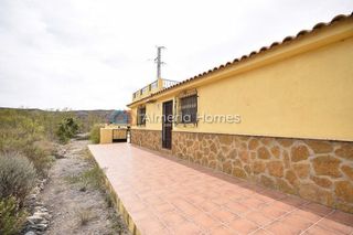 Casa en venta en Oria