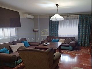 Chalet en venta en Centro en Alcalá de Guadaira