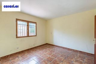 Chalet en venta en Gójar