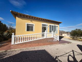 Chalet en venta en Hondón de los Frailes