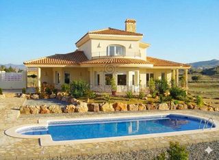 Chalet en venta en Vera Ciudad en Vera