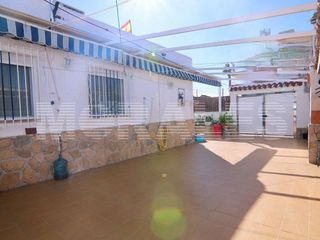 Chalet en venta en Puerto de Mazarrón en Mazarrón
