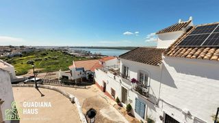 Casa adosada en venta en Ayamonte ciudad en Ayamonte