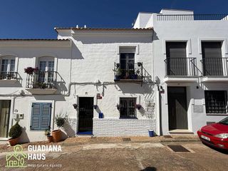 Casa adosada en venta en Ayamonte ciudad en Ayamonte