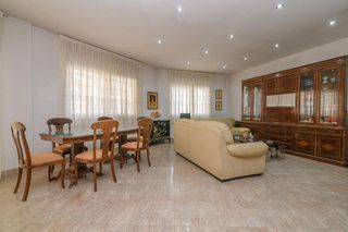 Piso en venta en Centre en Hospitalet de Llobregat, L´