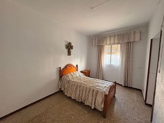 Casa adosada en venta en Marmolejo