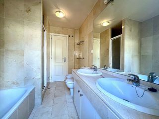 Casa pareada en venta en Riviera del Sol en Mijas