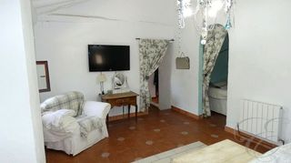 Cortijo en venta en Baza