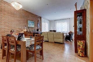 Chalet en venta en Vallirana