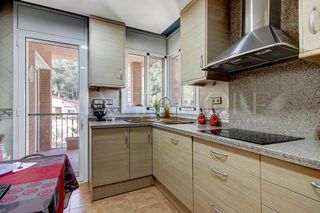 Chalet en venta en Vallirana