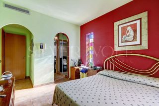 Chalet en venta en Vallirana