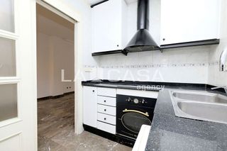 Piso en venta en Vilapicina i la Torre Llobeta en Barcelona