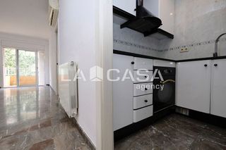 Piso en venta en Vilapicina i la Torre Llobeta en Barcelona