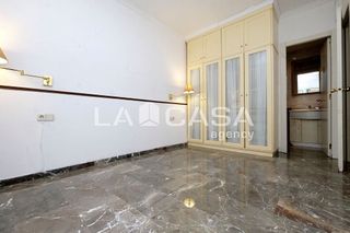 Piso en venta en Vilapicina i la Torre Llobeta en Barcelona
