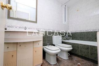 Piso en venta en Vilapicina i la Torre Llobeta en Barcelona