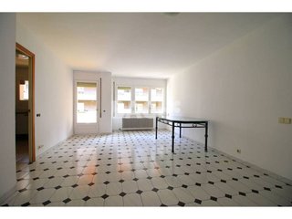 Piso en venta en Remei-Montseny-La Guixa en Vic
