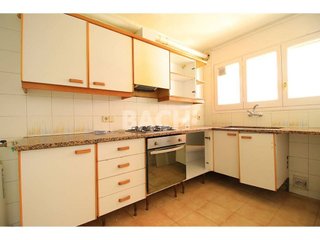 Piso en venta en Remei-Montseny-La Guixa en Vic
