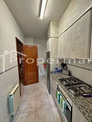 Piso en venta en Roca del Vallès, la