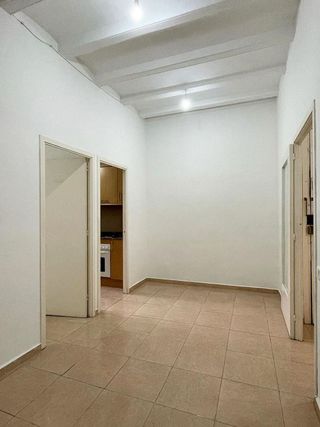 Piso en venta en Sants en Barcelona