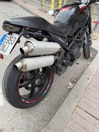 Ducati Monster S2R 800 2005 Negra