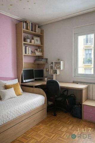 Piso en venta en Universidad - Los Lirios en Logroño