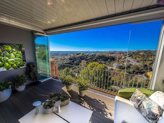 Ático en venta en Benahavís