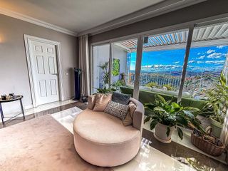 Ático en venta en Benahavís