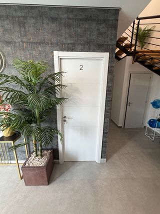 Alquilo locales comerciales en mojacar