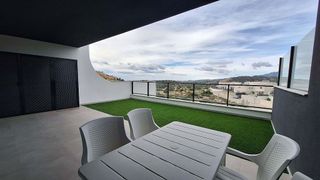 Piso en venta en Cala de Finestrat en Finestrat